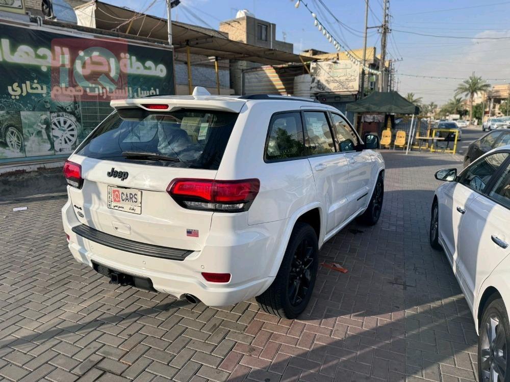 جيب جراند شيروكي